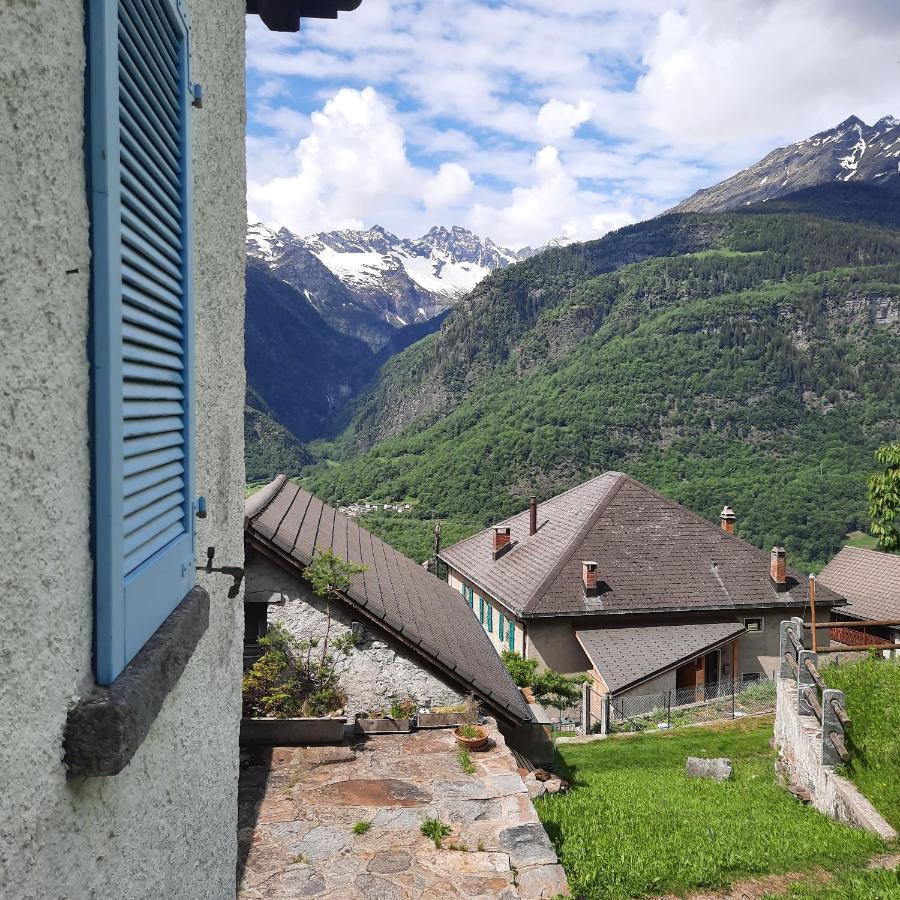 Apartamento Santorini By Quokka 360 - Blue Curtains In The Alps Anzonico Exterior foto