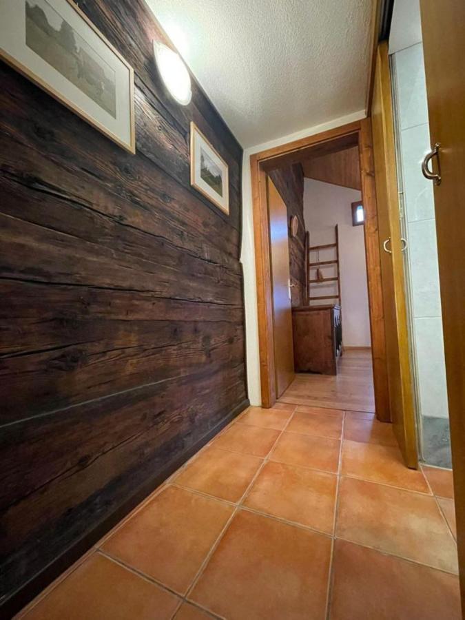 Apartamento Santorini By Quokka 360 - Blue Curtains In The Alps Anzonico Exterior foto